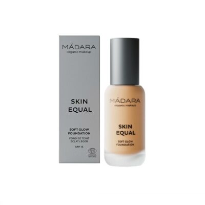 MADARA Make-up s SPF 15, Sand 40 30 ml